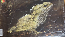 Load image into Gallery viewer, Kiwi/Tuatara Puzzle
